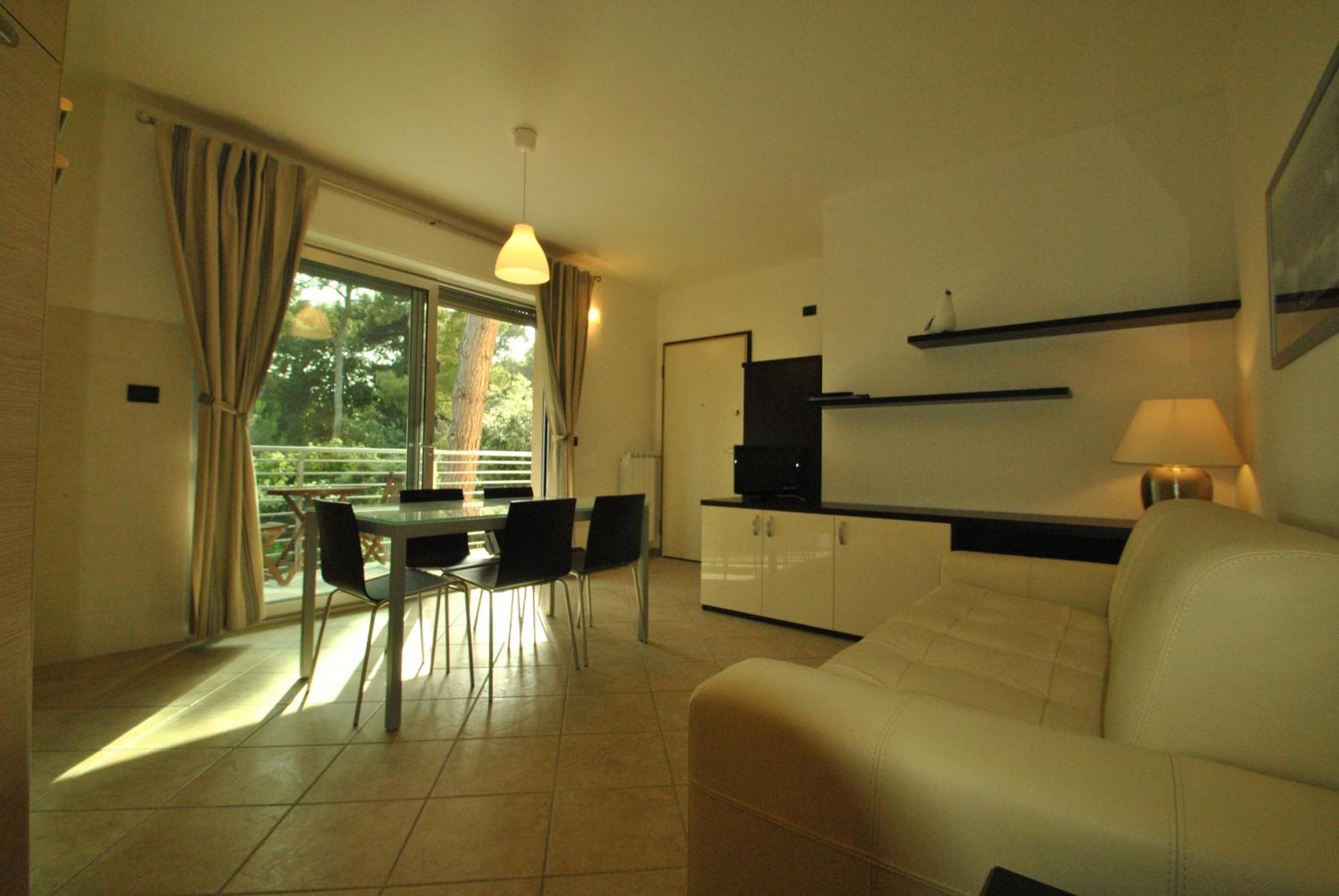 Residenza Venus Apartment กัสตีลยอนเชลโล ภายนอก รูปภาพ