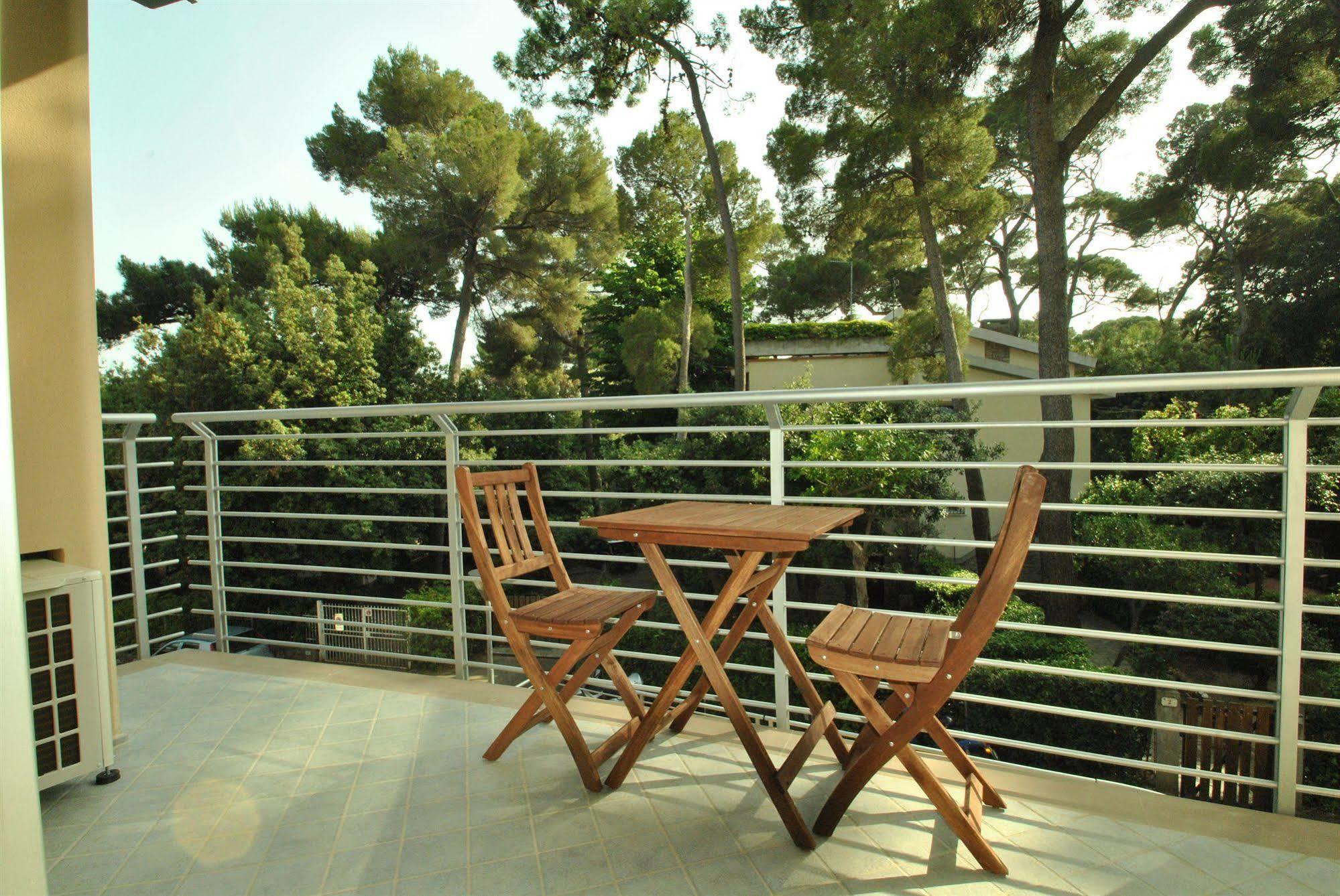 Residenza Venus Apartment กัสตีลยอนเชลโล ภายนอก รูปภาพ
